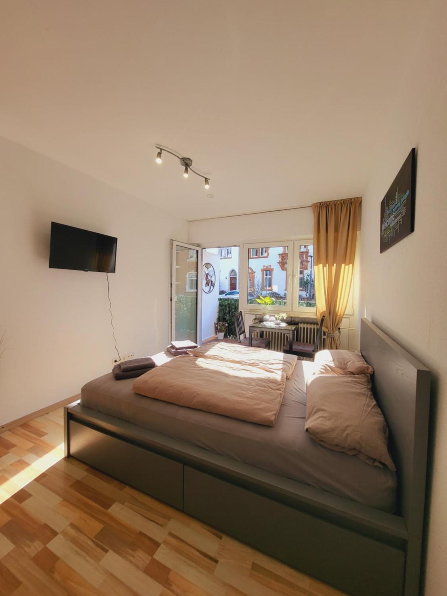 Zentrales Apartment Mit Balkon Und Parkplatz Trier Dış mekan fotoğraf